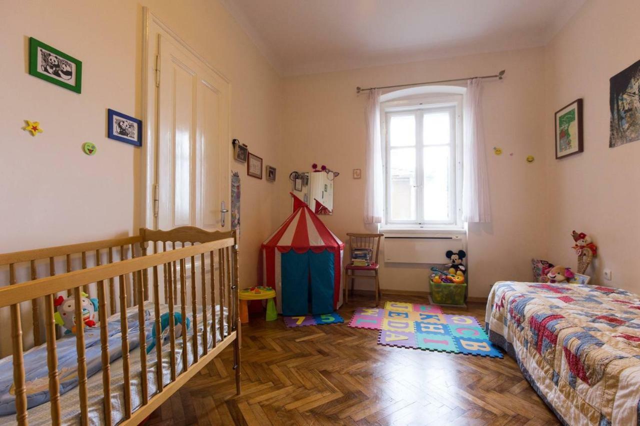 Central, Fully Equipped 2 Bedroom Flat Rijeka Bagian luar foto